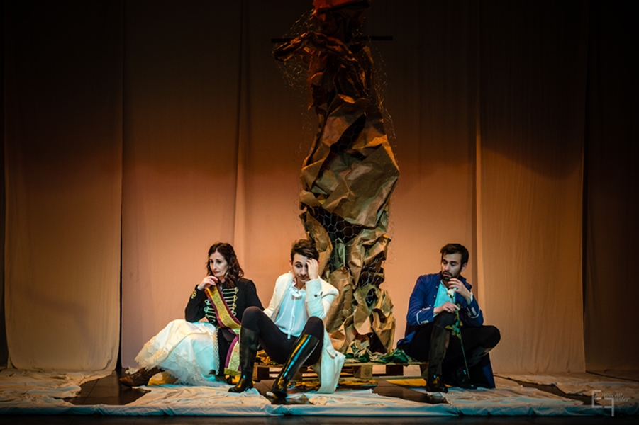 La Scola Teatre Serrano realizó con sus alumnos «MOLT SOROLL PER RES»