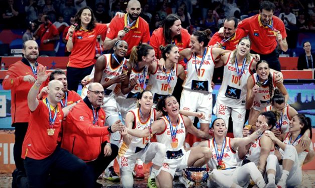 España se convierte en leyenda al revalidar su corona continental