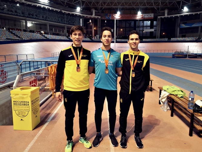 Plata para Juan Llopis y bronce para  Víctor Leca en el autonómico absoluto  de pruebas combinadas