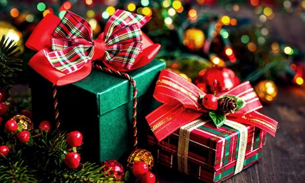 NO NECESITO REGALOS MATERIALES… LO QUE NECESITO ES COMPARTIR Y SENTIR por  Consuelo Tomás