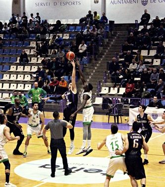 el UpB Gandia A Visión cae por un tanto ante el TAU Castellón B ( 75-76)