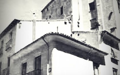 LA CASA DE LA CRUZ DE PALO POR MARIA ANTONIA MANTECON